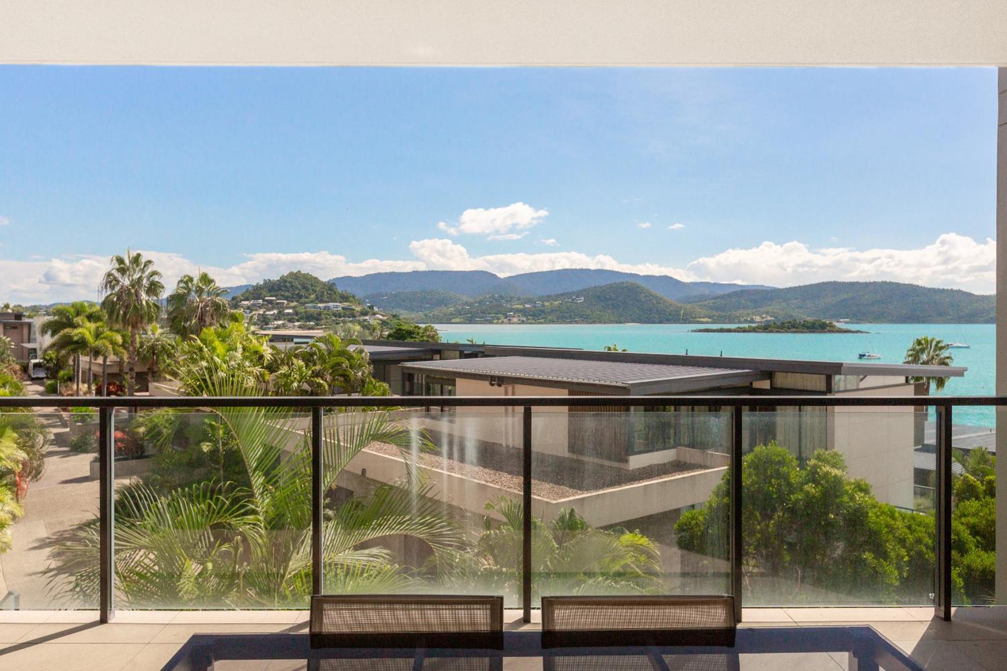 Апарт отель Mirage Whitsundays Эйрли-Бич Экстерьер фото